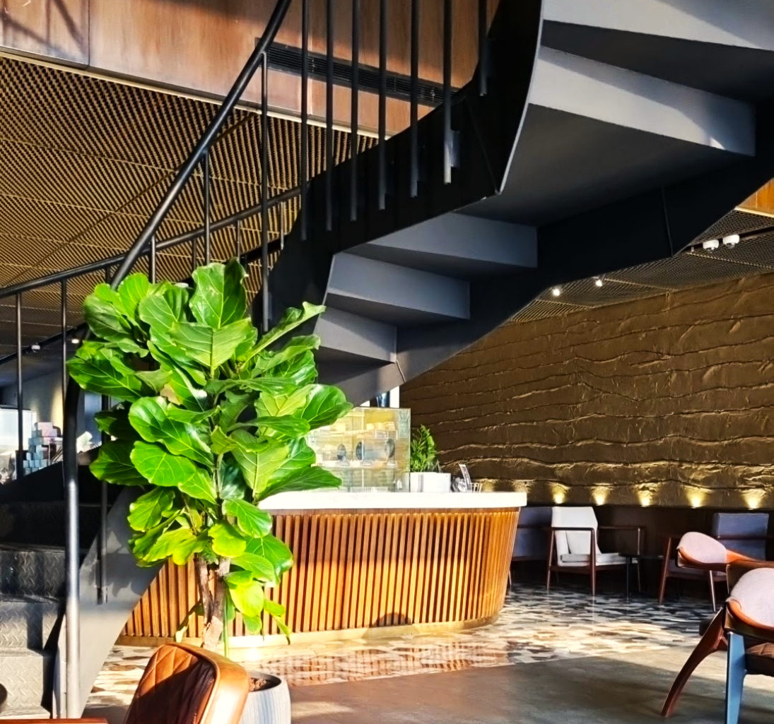 65 Degrees Restaurant .